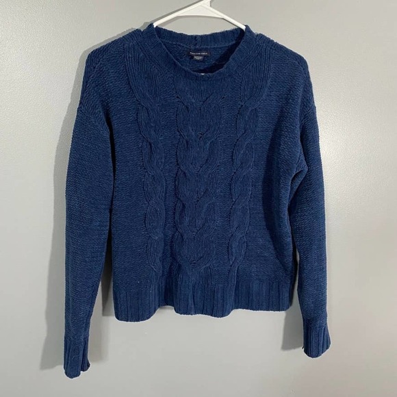 𝅺american Eagle Navy Blue Chenille Sweater Size XS - Picture 1 of 4